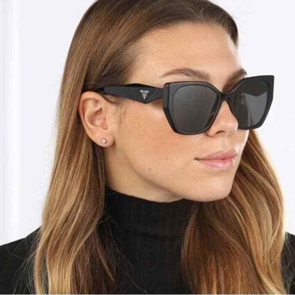 NEW PRADA EYEWEAR PR19ZS 1AB5S0 WOMEN’S SUNGLASSES PRADA SPR 19Z PRADA PR 19ZS - Picture 1 of 12